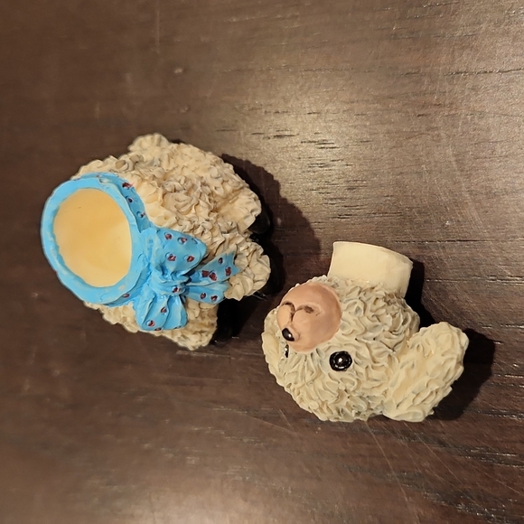 1995 Youngs INC. MIni tray w/ teacups & mini figurines - Picture 11 of 17